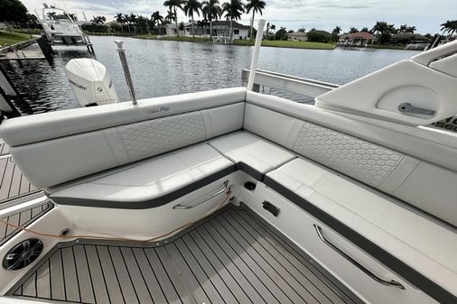 Sea Ray 270 SDX-OB image