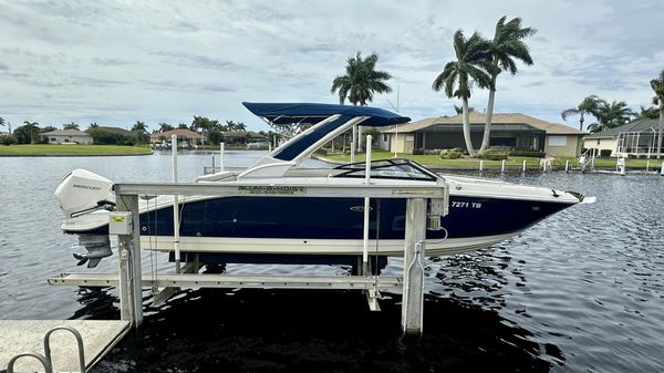 Sea Ray 270 SDX-OB 