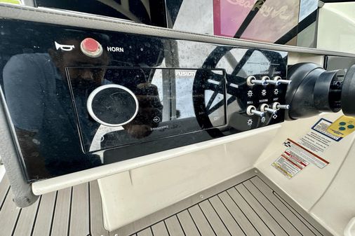 Sea Ray 270 SDX-OB image