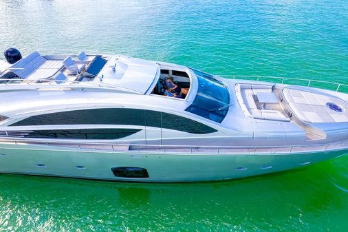 Pershing 82 image