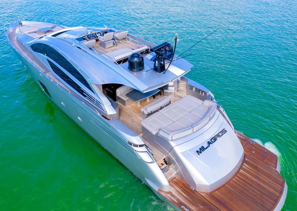 Pershing 82 image