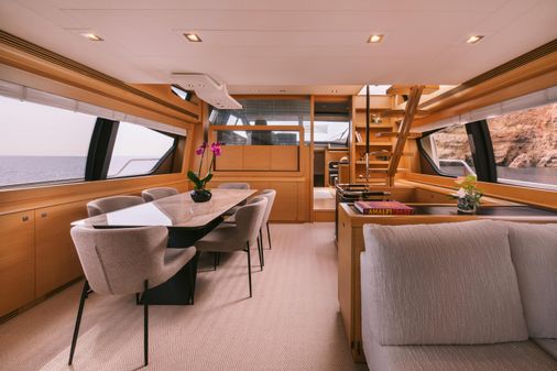 Ferretti Yachts 800 2010 image