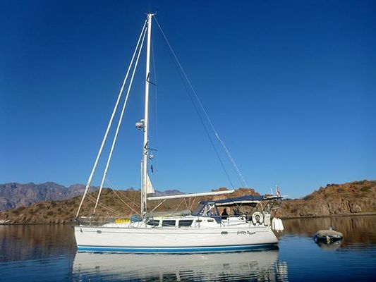 Jeanneau 43DS - main image