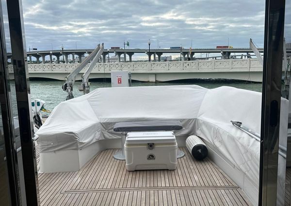 Azimut 55S image