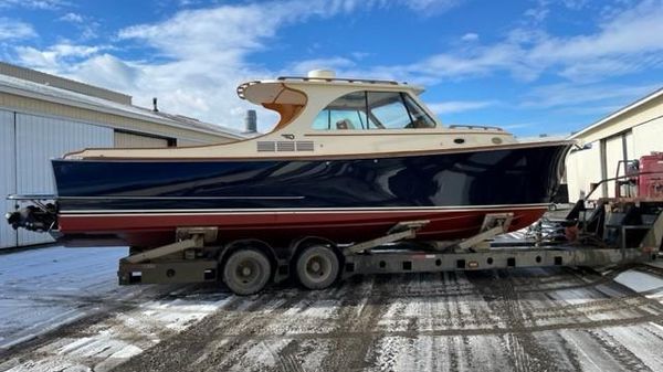 Hinckley Talaria 34