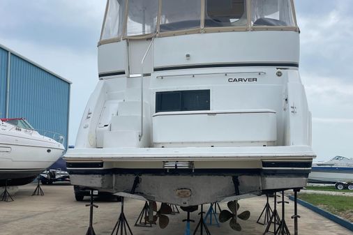 Carver 356 Motor Yacht image