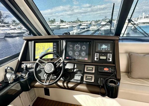 Riviera 50 Enclosed Flybridge image