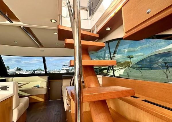 Riviera 50 Enclosed Flybridge image