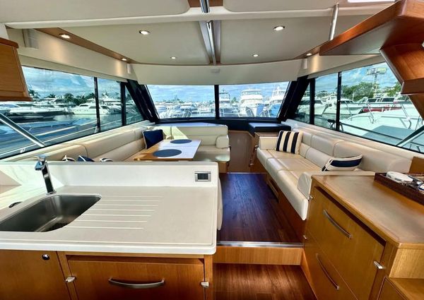 Riviera 50 Enclosed Flybridge image