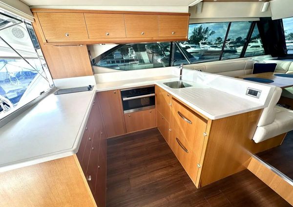 Riviera 50 Enclosed Flybridge image