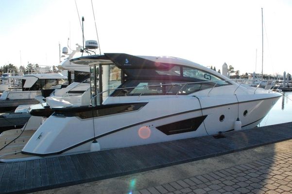 Beneteau Gran Turismo 46 - main image