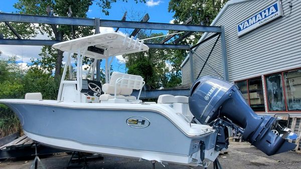 Sea Hunt Ultra 229