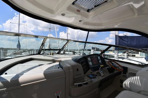 Sea Ray 380 Sundancer image