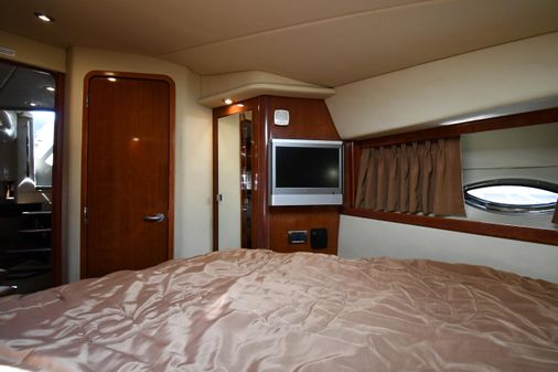 Sea Ray 380 Sundancer image