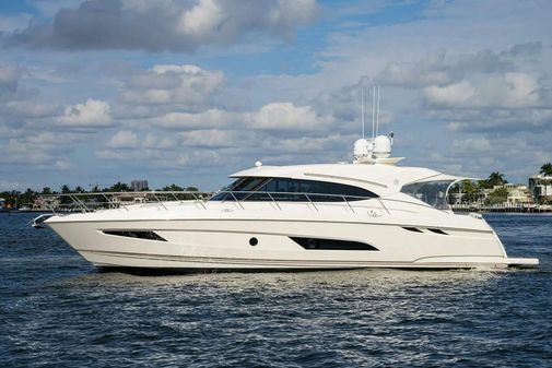 Riviera 5400 Sport Yacht image