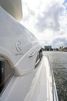 Riviera 5400 Sport Yacht image