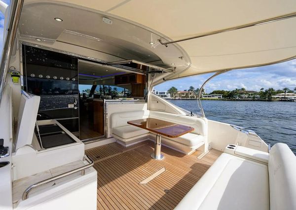 Riviera 5400 Sport Yacht image