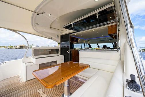 Riviera 5400 Sport Yacht image