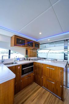 Riviera 5400 Sport Yacht image