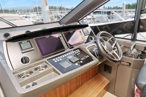 Sunseeker Manhattan 52 image