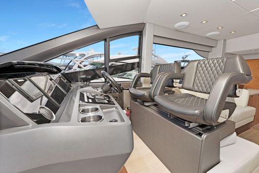 Sunseeker Manhattan 52 image