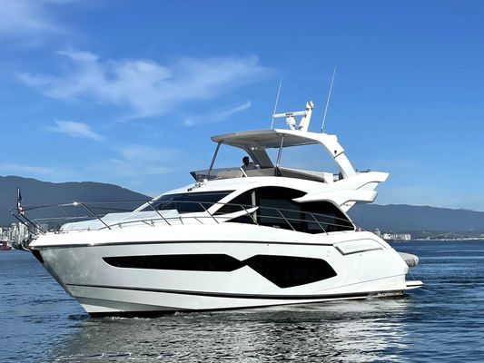 Sunseeker Manhattan 52 - main image