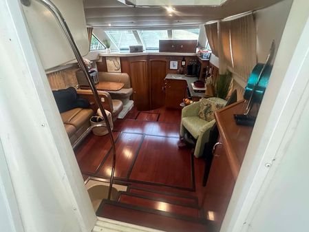 Carver 41-COCKPIT-MOTOR-YACHT image