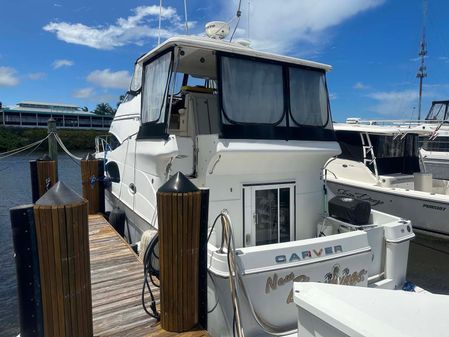 Carver 41-COCKPIT-MOTOR-YACHT image