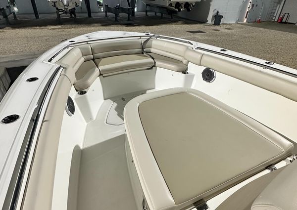 Boston Whaler 330 Outrage image