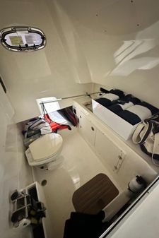 Boston Whaler 330 Outrage image