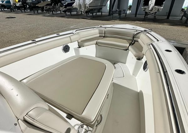 Boston Whaler 330 Outrage image