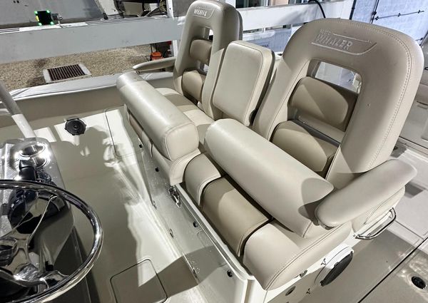 Boston Whaler 330 Outrage image