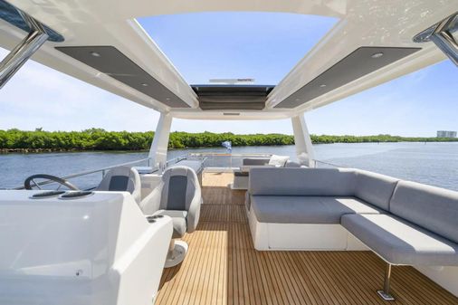 Beneteau Grand Trawler 62 image