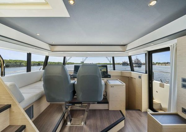 Beneteau Grand Trawler 62 image