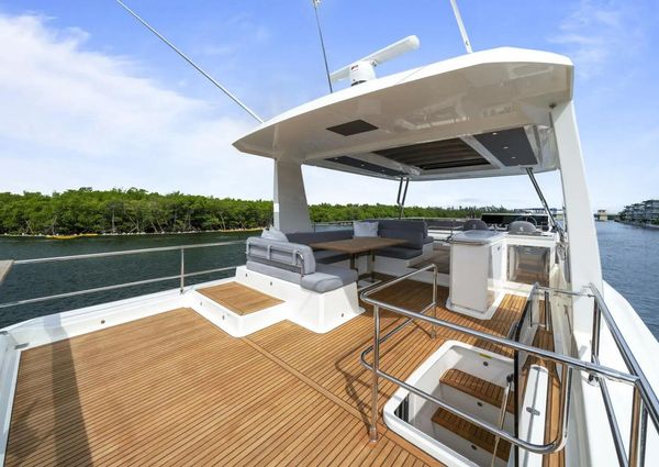 Beneteau Grand Trawler 62 image