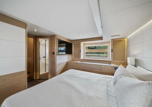 Beneteau Grand Trawler 62 image