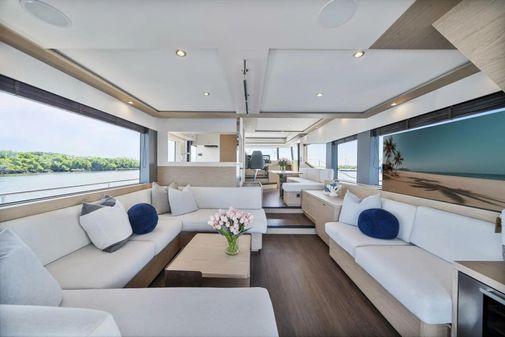 Beneteau Grand Trawler 62 image