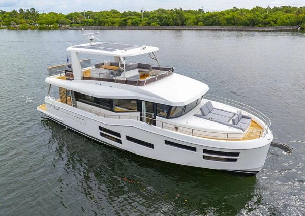 Beneteau Grand Trawler 62 image