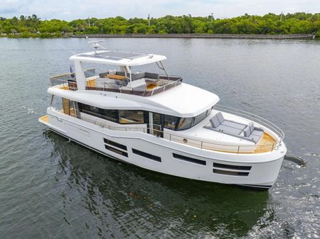 Beneteau Grand Trawler 62 image