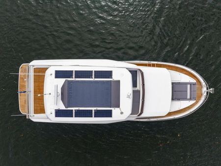 Beneteau Grand Trawler 62 image