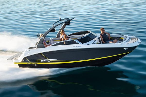 Four Winns HD220RS Surf - main image