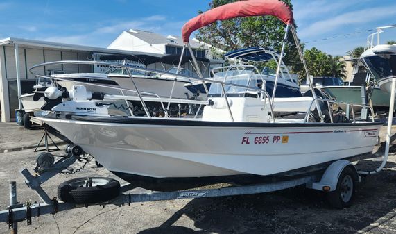 Boston Whaler 17 Montauk image