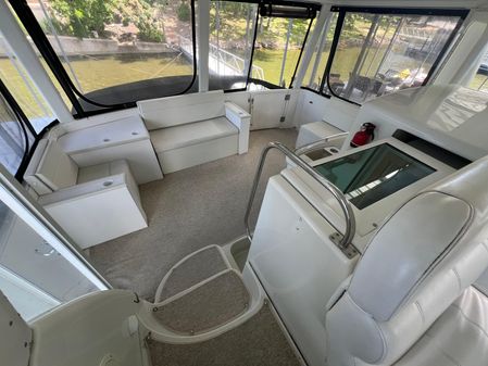 Carver 500-COCKPIT-MOTORYACHT image