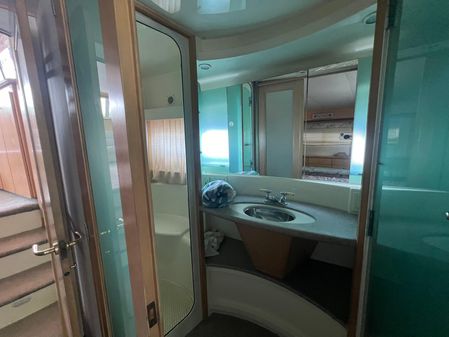 Carver 500-COCKPIT-MOTORYACHT image