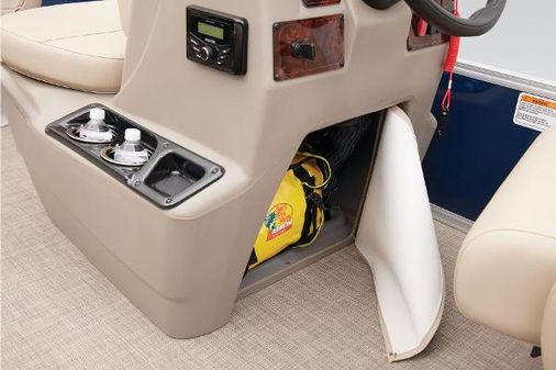 Sun-tracker BASS-BUGGY-16-XL-SELECT image