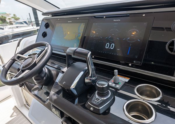 Azimut AZ42 VERVE image