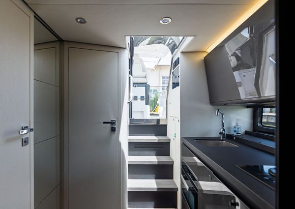 Azimut AZ42 VERVE image