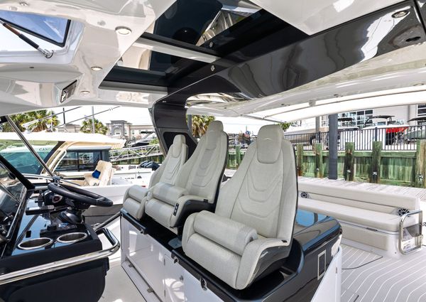 Azimut AZ42 VERVE image
