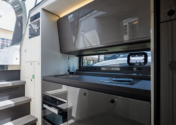 Azimut AZ42 VERVE image