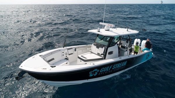 Blackfin 332 CC
